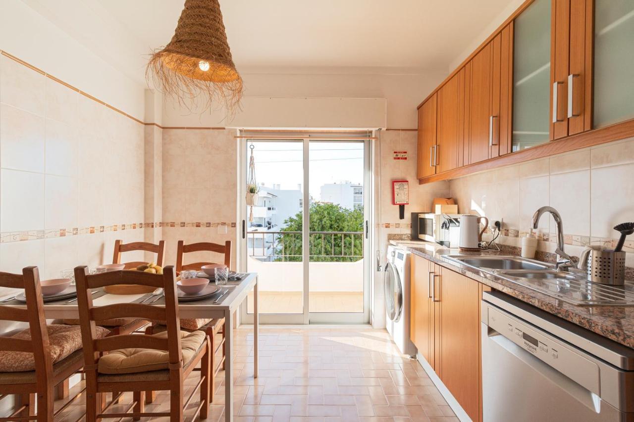 Seajay'S Apartment 拉哥斯 外观 照片